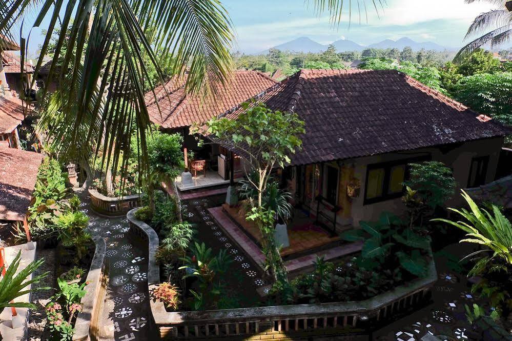 Ketut'S Place Bed & Breakfast Ubud Hotel Exterior photo