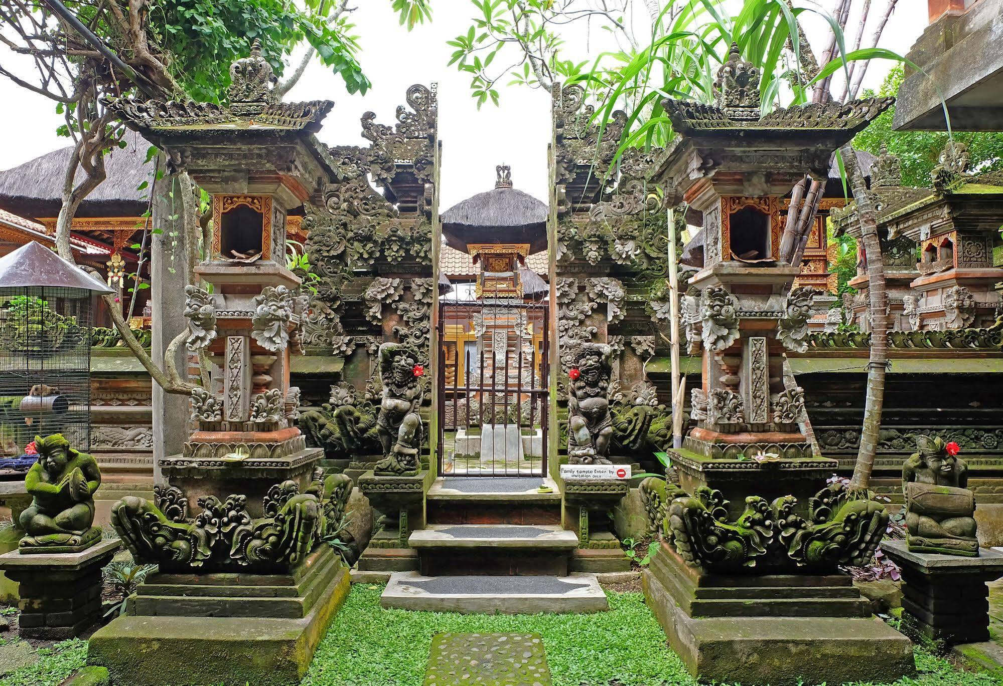 Ketut'S Place Bed & Breakfast Ubud Hotel Exterior photo